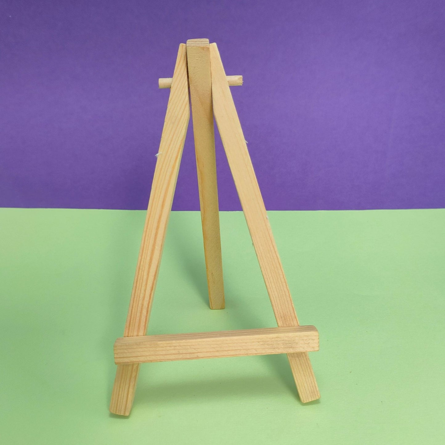 DIY Mini Cartoon Painting Board for Kids' Art Projects